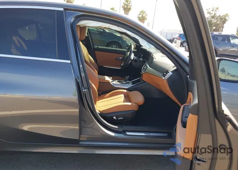 2022 BMW 330I z USA, uszkodzony, nr VIN 3MW5R1J09N8C38195